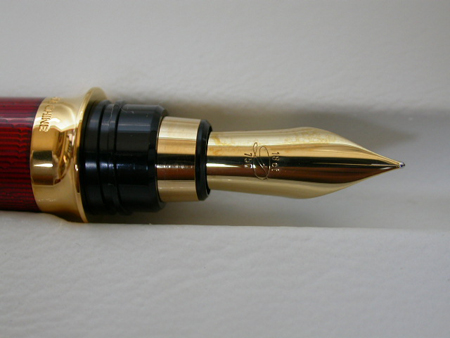 Chairman Grenat Fountain Pen